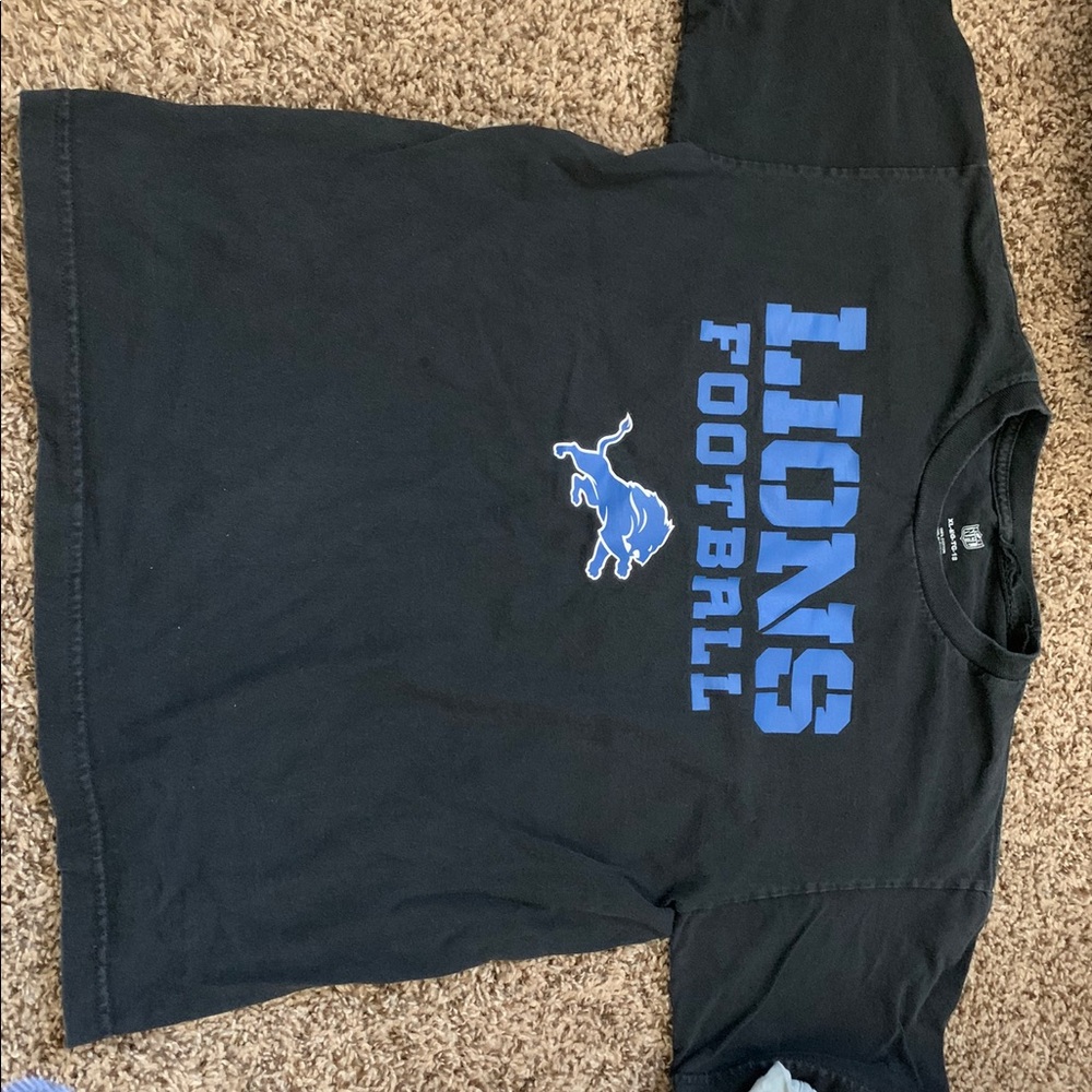 Kids xl lions t shirt